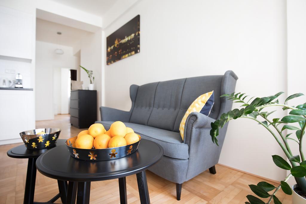 Hanan's Benedikt Apartmán